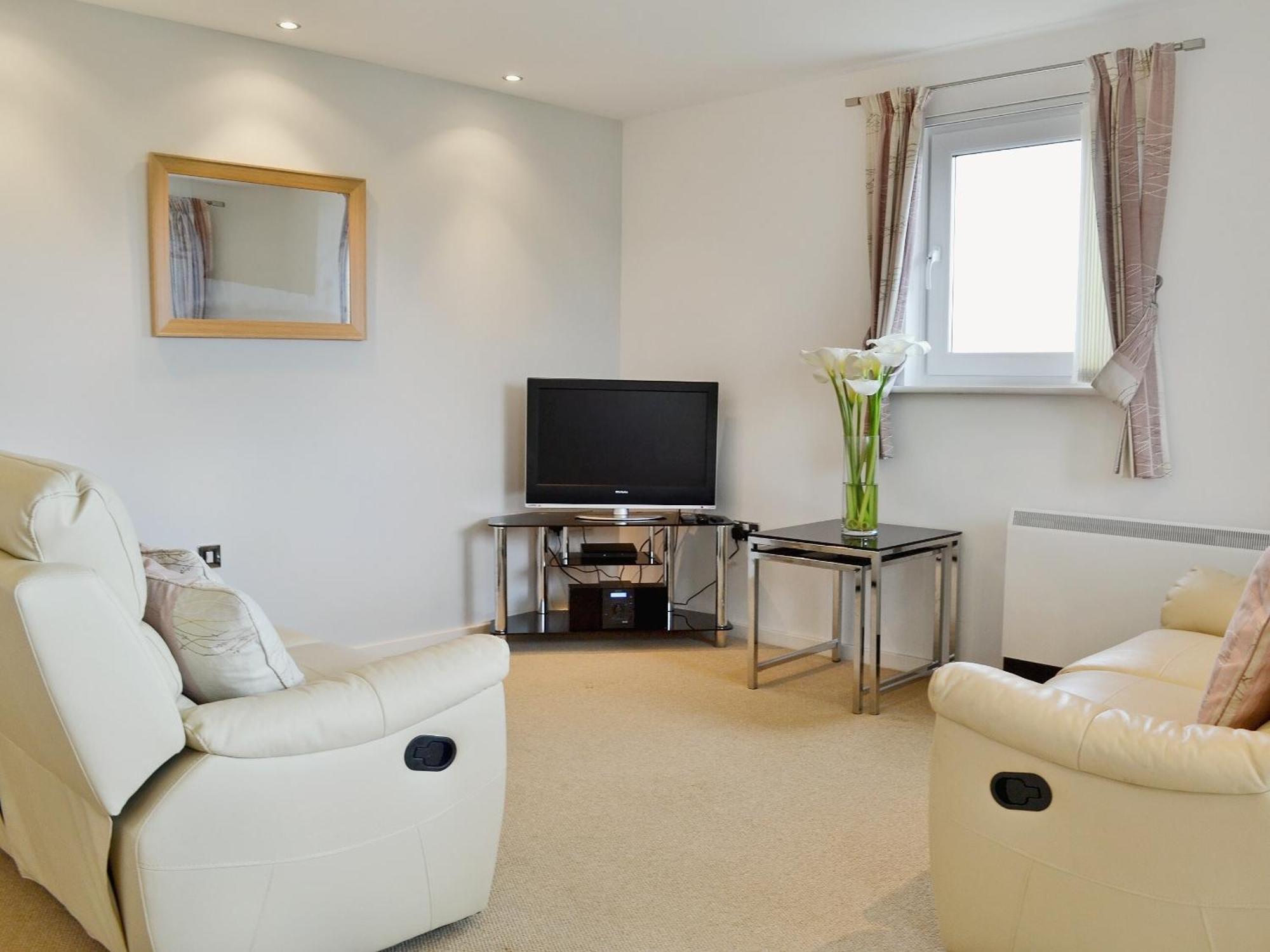 Villa Waters Edge à Llanelli Extérieur photo